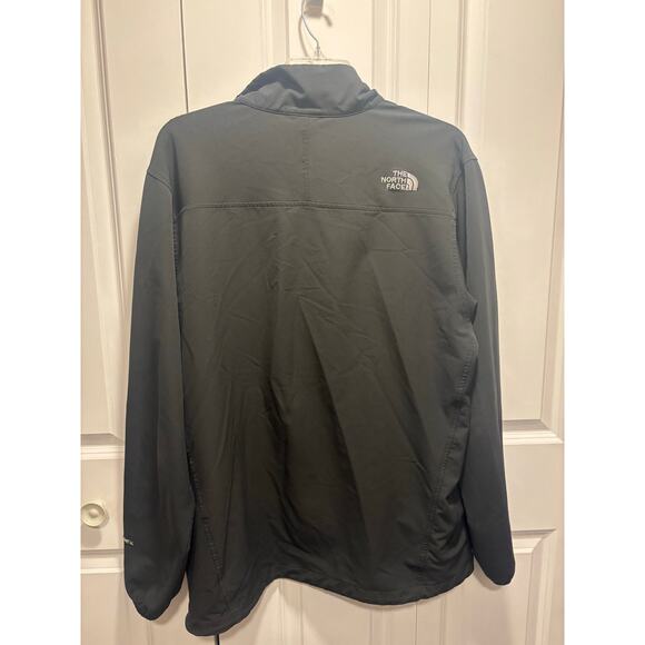 Men’s The North Face Quarter Zip Pullover - Picture 2 of 5